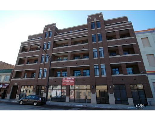 4420 N Clark St. #401, Chicago, IL 60640
