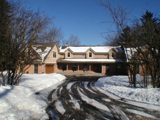 450 Voltz Rd., Northbrook, IL 60062
