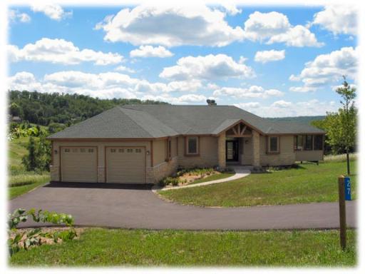 27 Shenandoah Dr., Galena, IL 61036