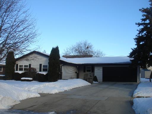 1515 Crestwood Ct., Aurora, IL 60506