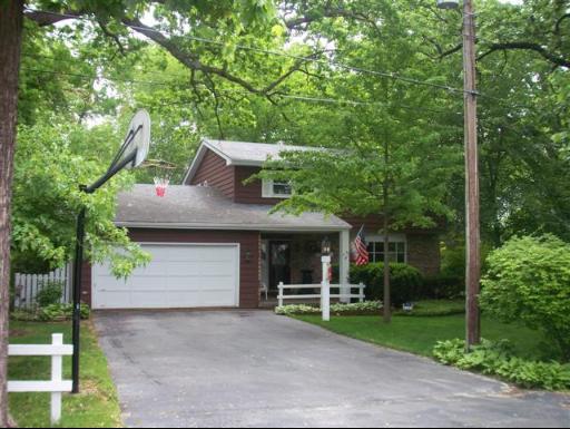 418 N East St., Plano, IL 60545
