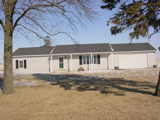 901 N 31st Rd., Utica, IL 61373