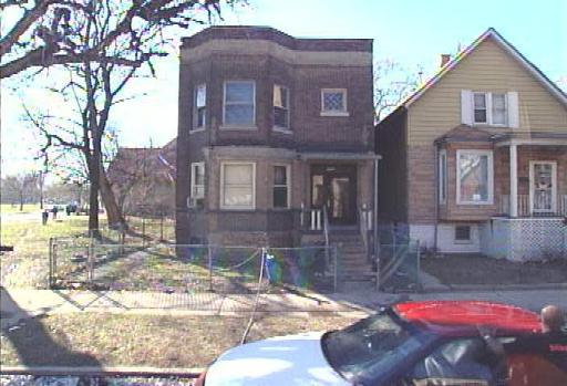 7152 S University Ave., Chicago, IL 60619