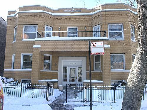 3654 N Janssen St. #2S, Chicago, IL 60613