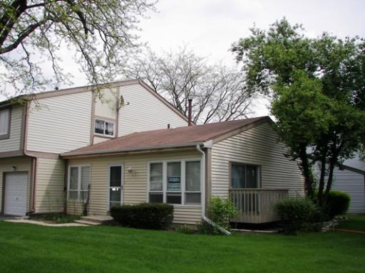 509 Seneca Ln. #A, Bolingbrook, IL 60440