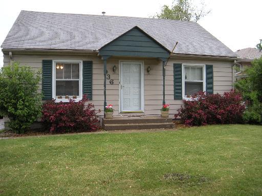 936 S 6th Ave., La Grange, IL 60525