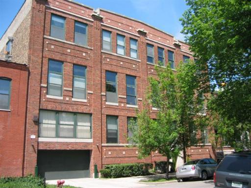 1122 W Newport #2D, Chicago, IL 60657