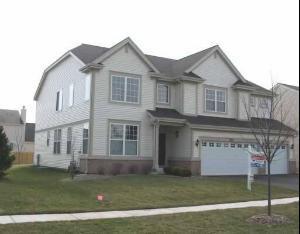 325 Asbury Ln., Round Lake, IL 60073