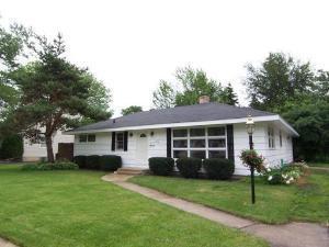163 School St., Grayslake, IL 60030