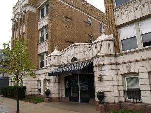 4240 N Clarendon Ave. #208S, Chicago, IL 60613