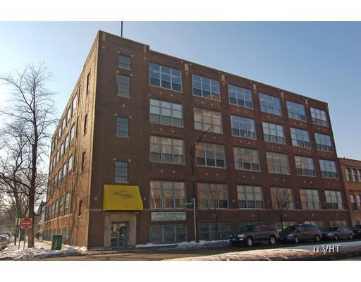 1733 W Irving Park Rd. #311, Chicago, IL 60613