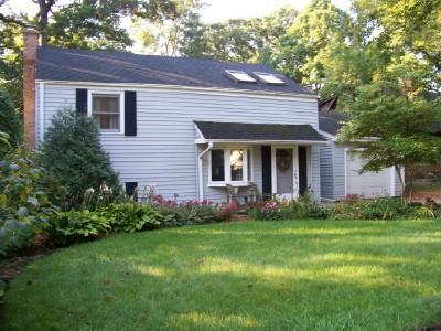 1421 Gilbert Ave., Downers Grove, IL 60515