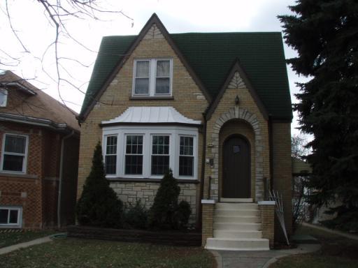 5215 W Argyle St., Chicago, IL 60630