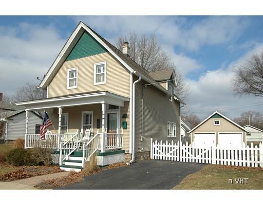 115 Barrington, East Dundee, IL 60118