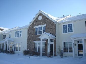 2047 Woodside Dr. #NONE, Woodstock, IL 60098