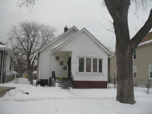 9941 S Winston Ave., Chicago, IL 60643
