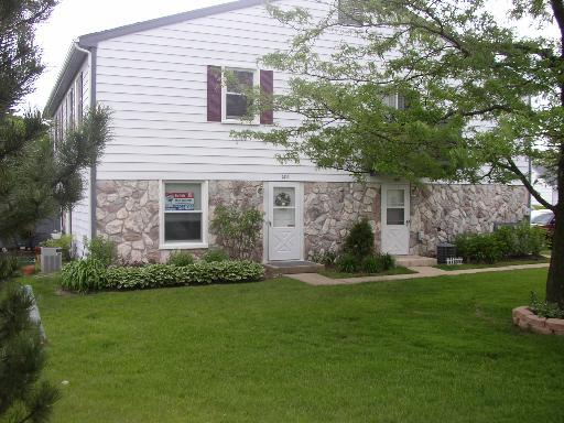 274 Nantucket Harbor, Schaumburg, IL 60193