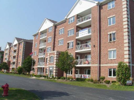 5500 W 115th St. #401, Oak Lawn, IL 60453