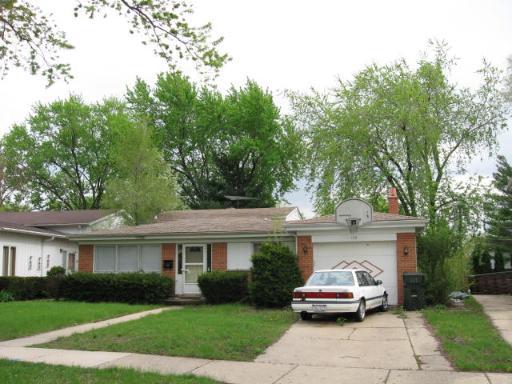 135 Jeffrey Ln., Des Plaines, IL 60018