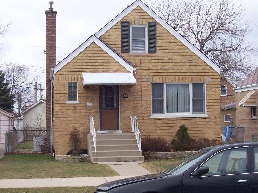 6930 S Karlov St., Chicago, IL 60629