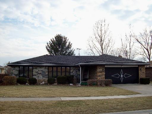 7631 Sycamore Dr., Orland Park, IL 60462