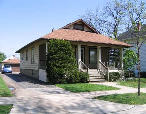 812 Kelly Ave., Joliet, IL 60435