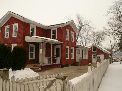754 E New York St., Aurora, IL 60505