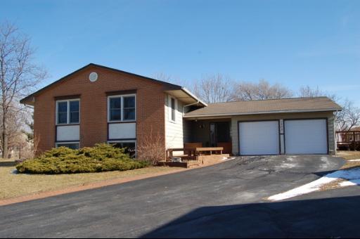 1405 Evans Ct., Elk Grove Village, IL 60007