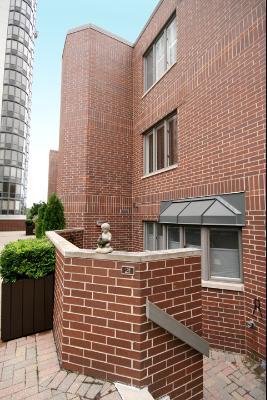 1720 N Lasalle Dr. #21, Chicago, IL 60614