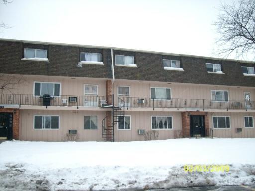 2312 W Algonquin Rd. #10, Rolling Meadows, IL 60008
