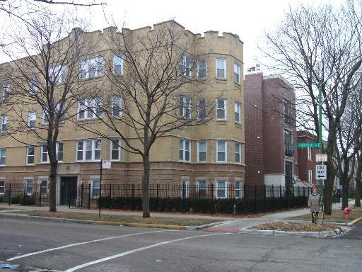 3100 W Berteau Ave. #G, Chicago, IL 60618