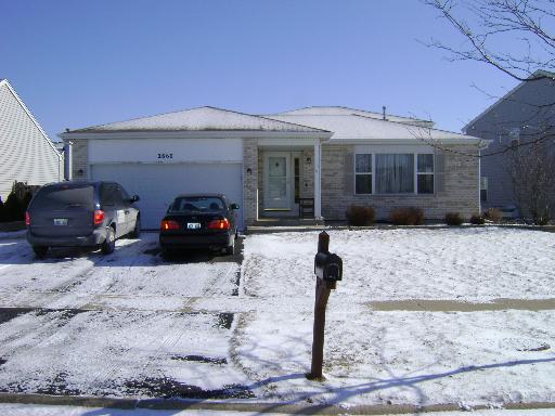 2860 Cadbury Cir., Lake In The Hills, IL 60156