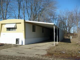 955 E State St. #D-10, Sycamore, IL 60178