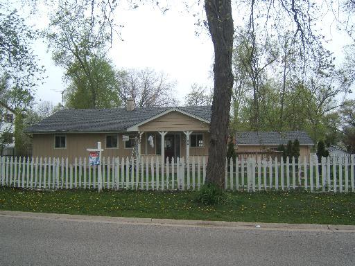 132 Ferndale Dr., Round Lake Beach, IL 60073