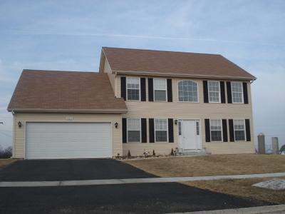 927 Derby Dr., Plano, IL 60545