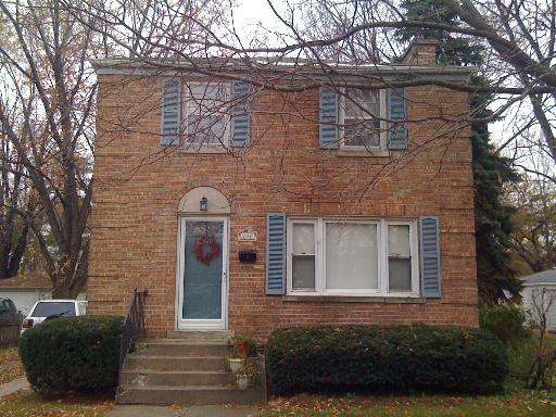 737 6th Ave., La Grange, IL 60525