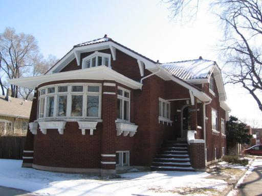 3259 W 66th St., Chicago, IL 60629