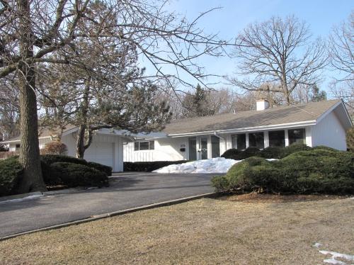 2778 Arlington Ave., Highland Park, IL 60035