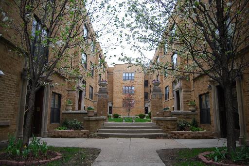 5926.5 N Paulina St. #1, Chicago, IL 60660