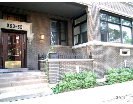 555 W Aldine Ave. #1, Chicago, IL 60657