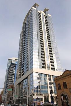 100 E 14th St. #3202, Chicago, IL 60605