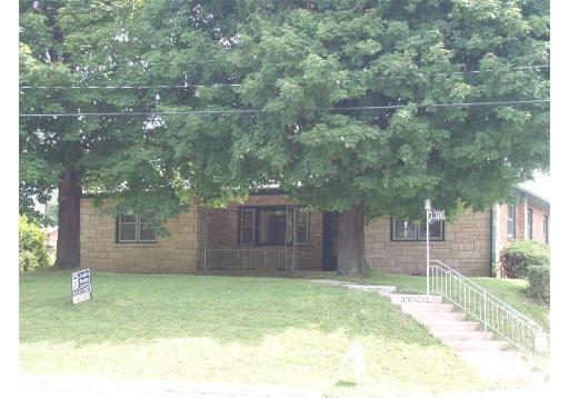 900 N Columbia Ave., Oglesby, IL 61348