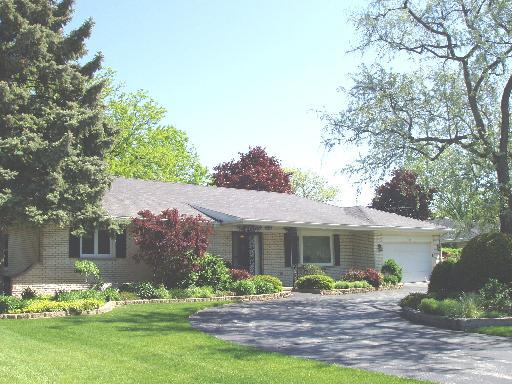 3502 Prestwick Ln., Northbrook, IL 60062