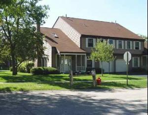 11701 Davey Dr. #B, Huntley, IL 60142