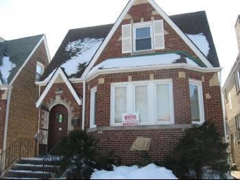 6023 W Barry Ave., Chicago, IL 60634
