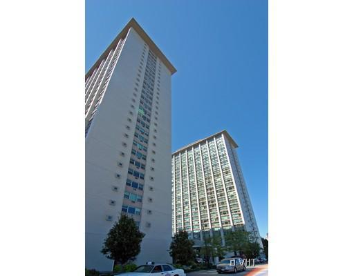 3600 N Lake Shore Dr. #704, Chicago, IL 60613