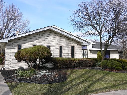 15115 S Narcissus Ct., Orland Park, IL 60462