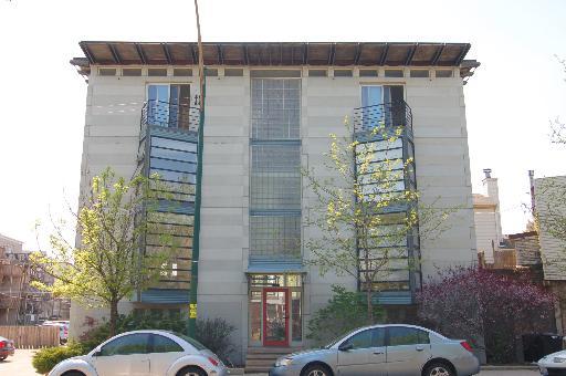 3354 N Racine #B, Chicago, IL 60657