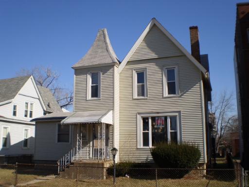7527 S Stewart Ave., Chicago, IL 60620