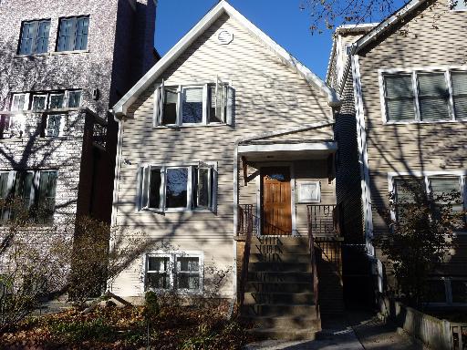 1328 W Melrose St., Chicago, IL 60657